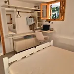 Apartment Vacation Unit - Private Terrace, Steps From Sea Isthmia
