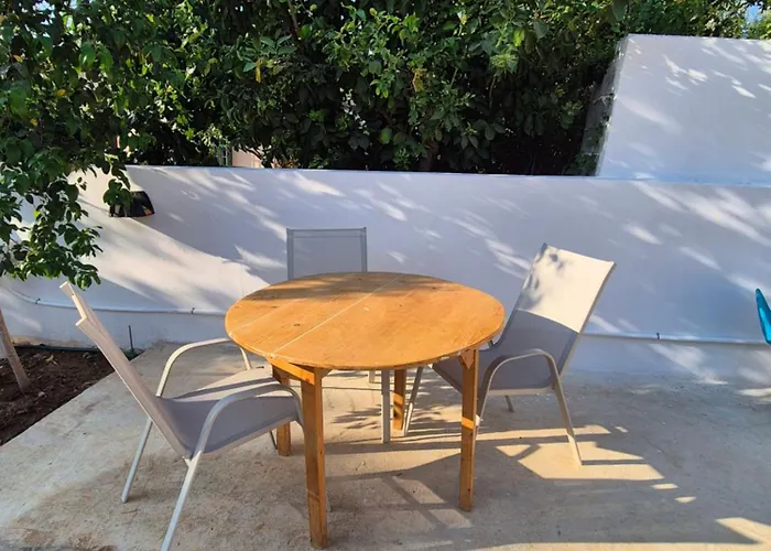 Vacation Unit - Private Terrace, Steps From Sea